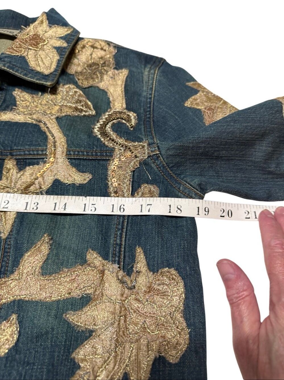 Chico's blue denim jacket intricate metallic gold/cream abstract appliqué / sequ - Picture 4 of 6